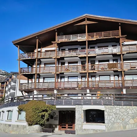 Apartment Hostdomus - Royal Oak *