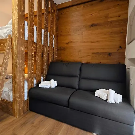 Apartment Hostdomus - Royal Oak *