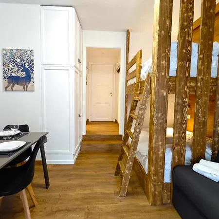 Hostdomus - Royal Oak * Sestriere